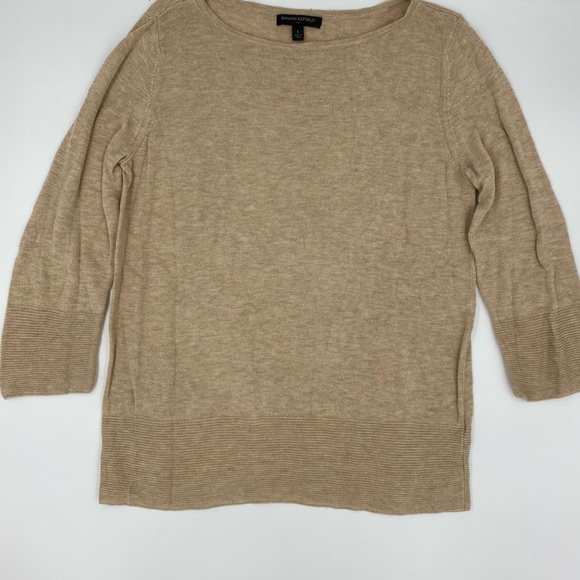 Banana Republic Factory Store Beige Sweater with Shimmer - Picture 1 of 4